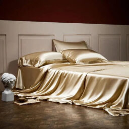 25 Momme Mulberry Silk 4-Piece Duvet Cover Set