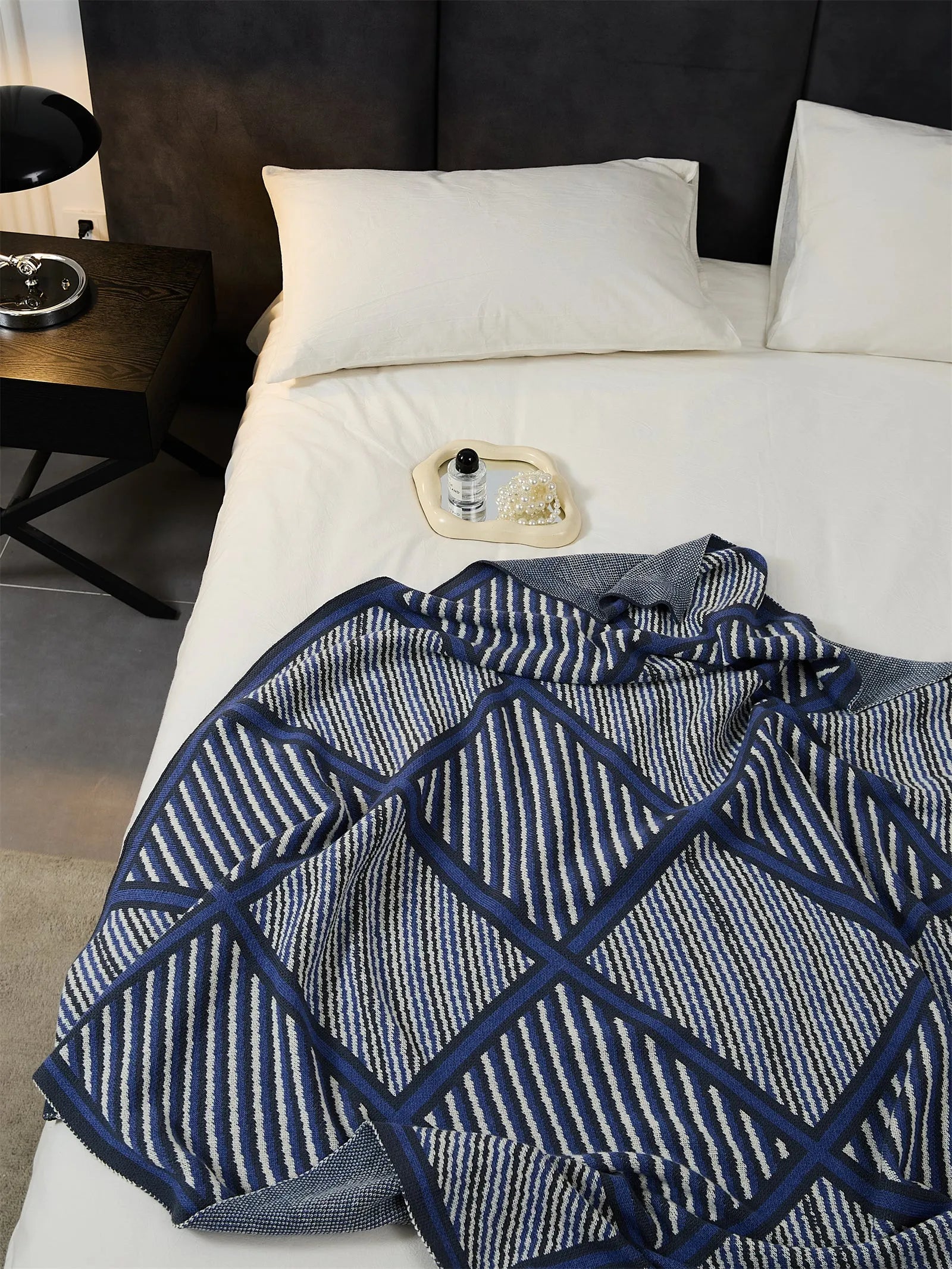 Luxury Boxed Striped Cotton Throw Blanket - 图片 11