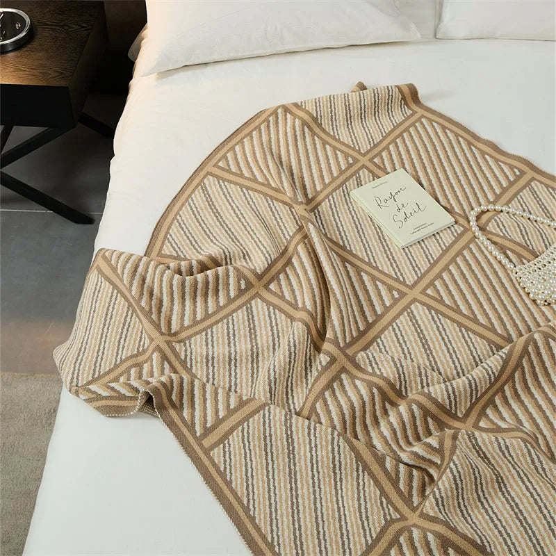 Luxury Boxed Striped Cotton Throw Blanket - 图片 29