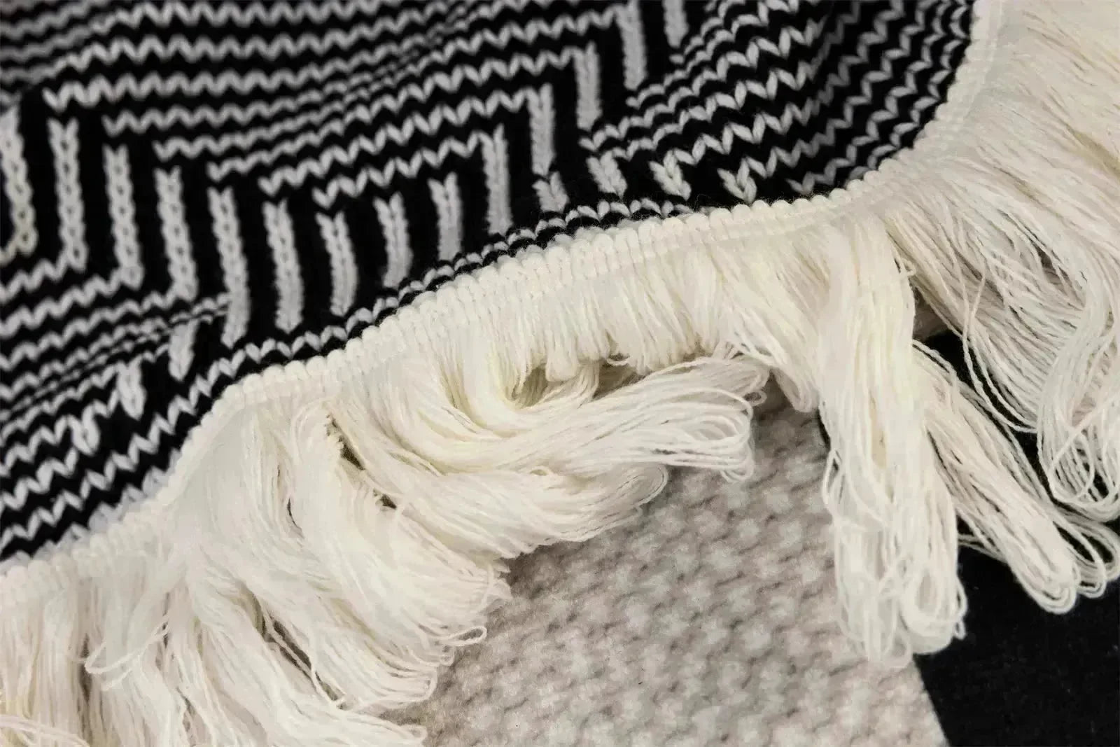 Cozy Macrame Meadow Throw Blanket - 图片 5