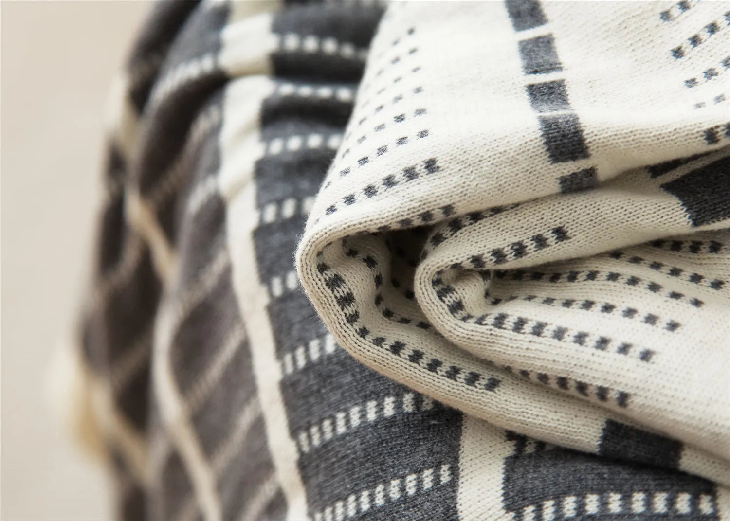 Vintage Bloom Pom Pom Cotton Throw Blanket - 图片 4